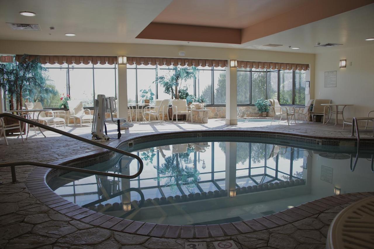 Comfort Suites Edinboro Kültér fotó