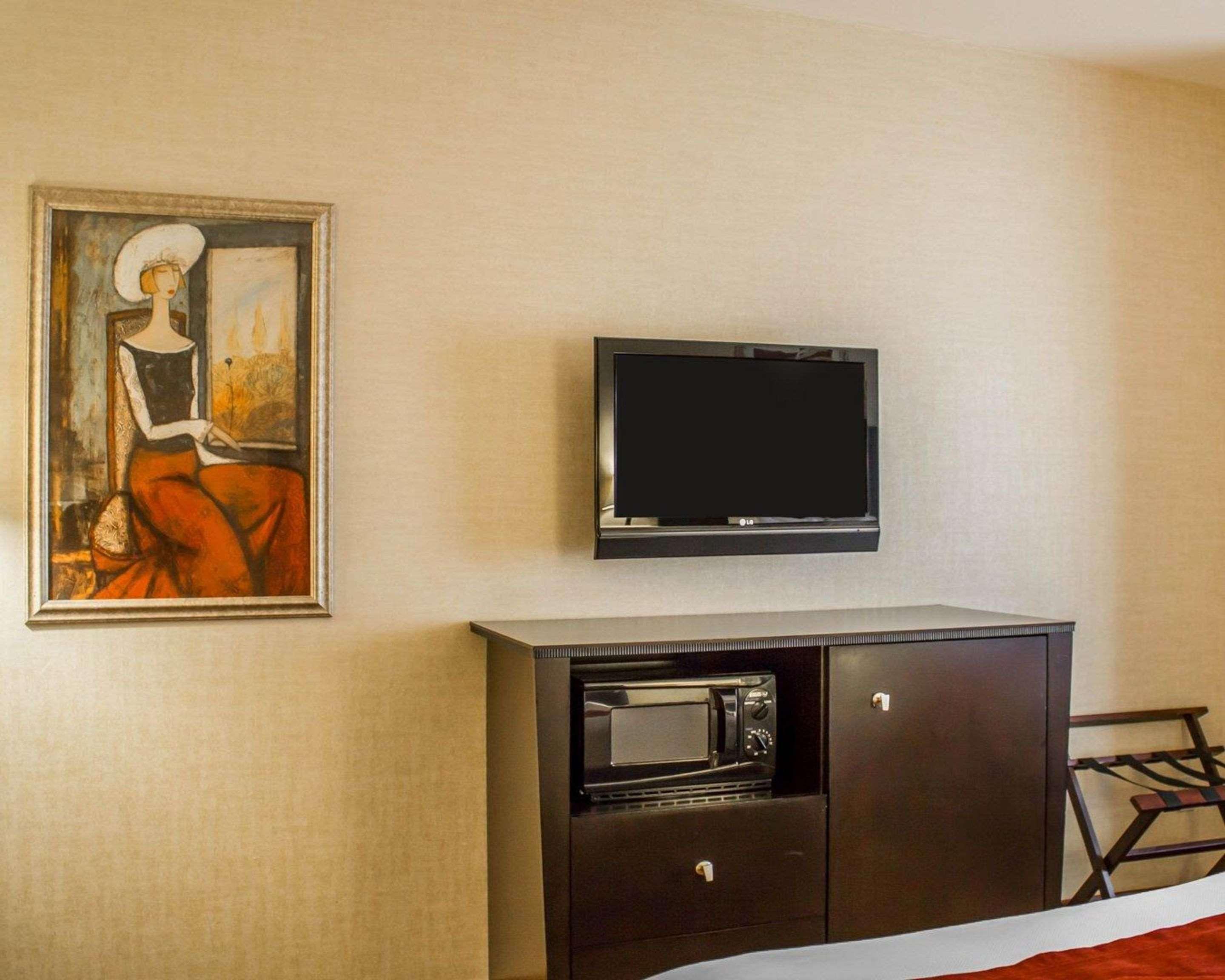 Comfort Suites Edinboro Kültér fotó