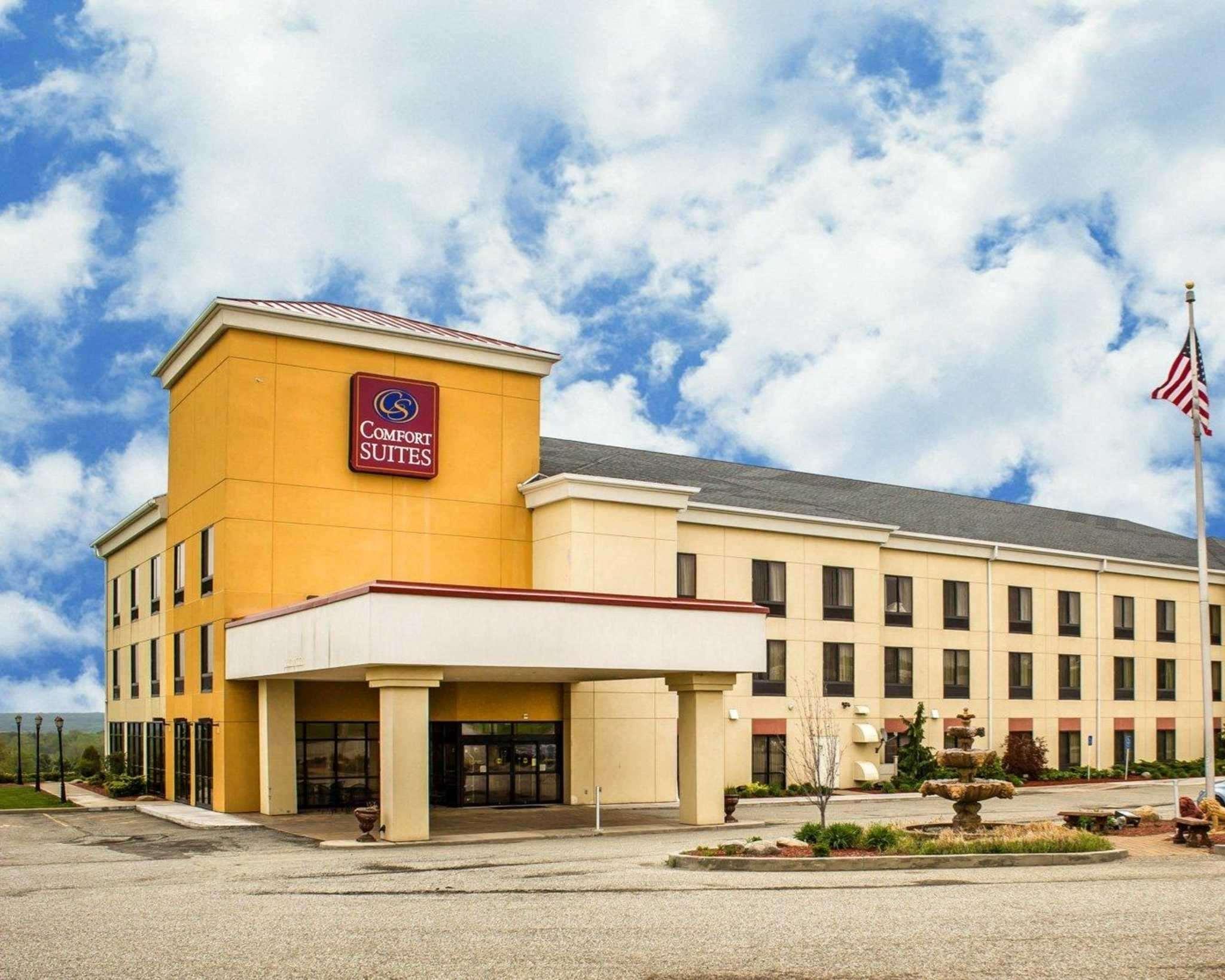 Comfort Suites Edinboro Kültér fotó