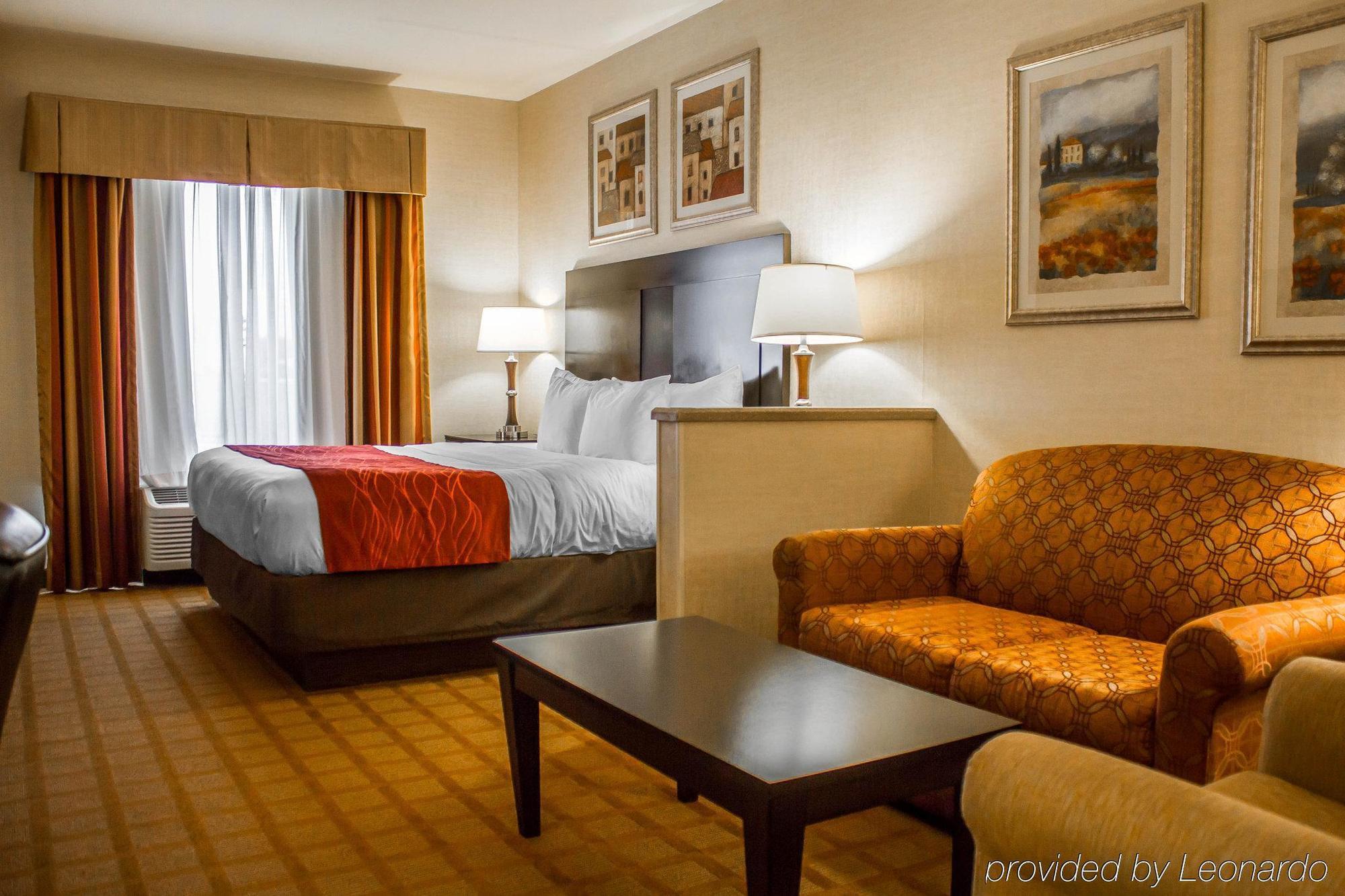 Comfort Suites Edinboro Kültér fotó
